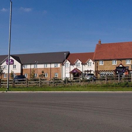 Premier Inn Фрум Екстериор снимка