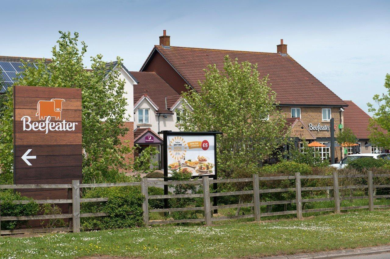 Premier Inn Фрум Екстериор снимка