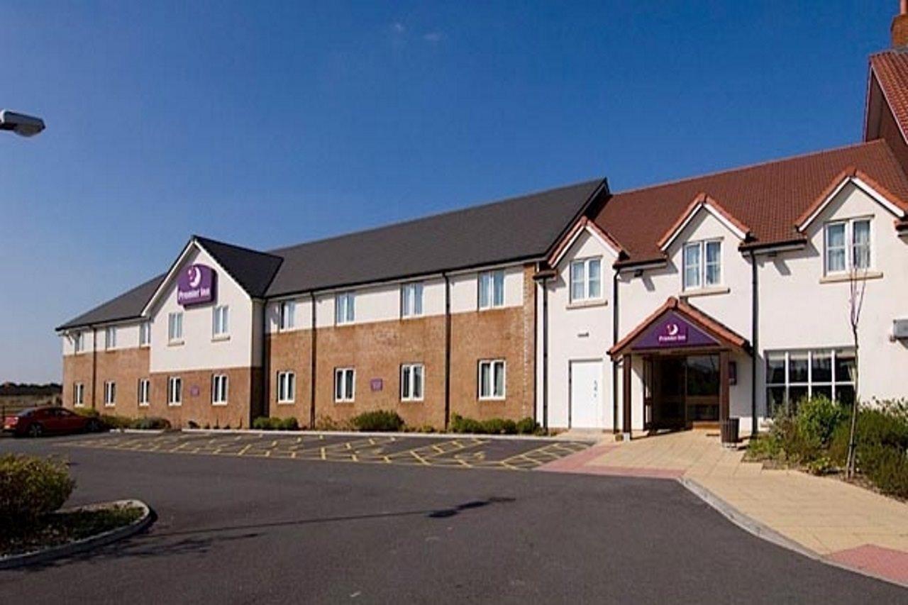 Premier Inn Фрум Екстериор снимка