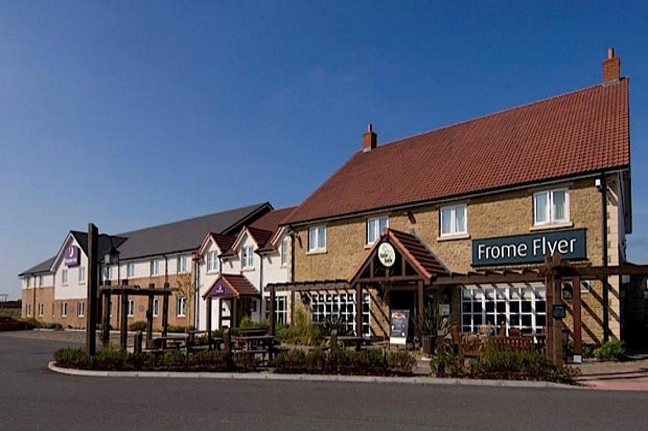 Premier Inn Фрум Екстериор снимка